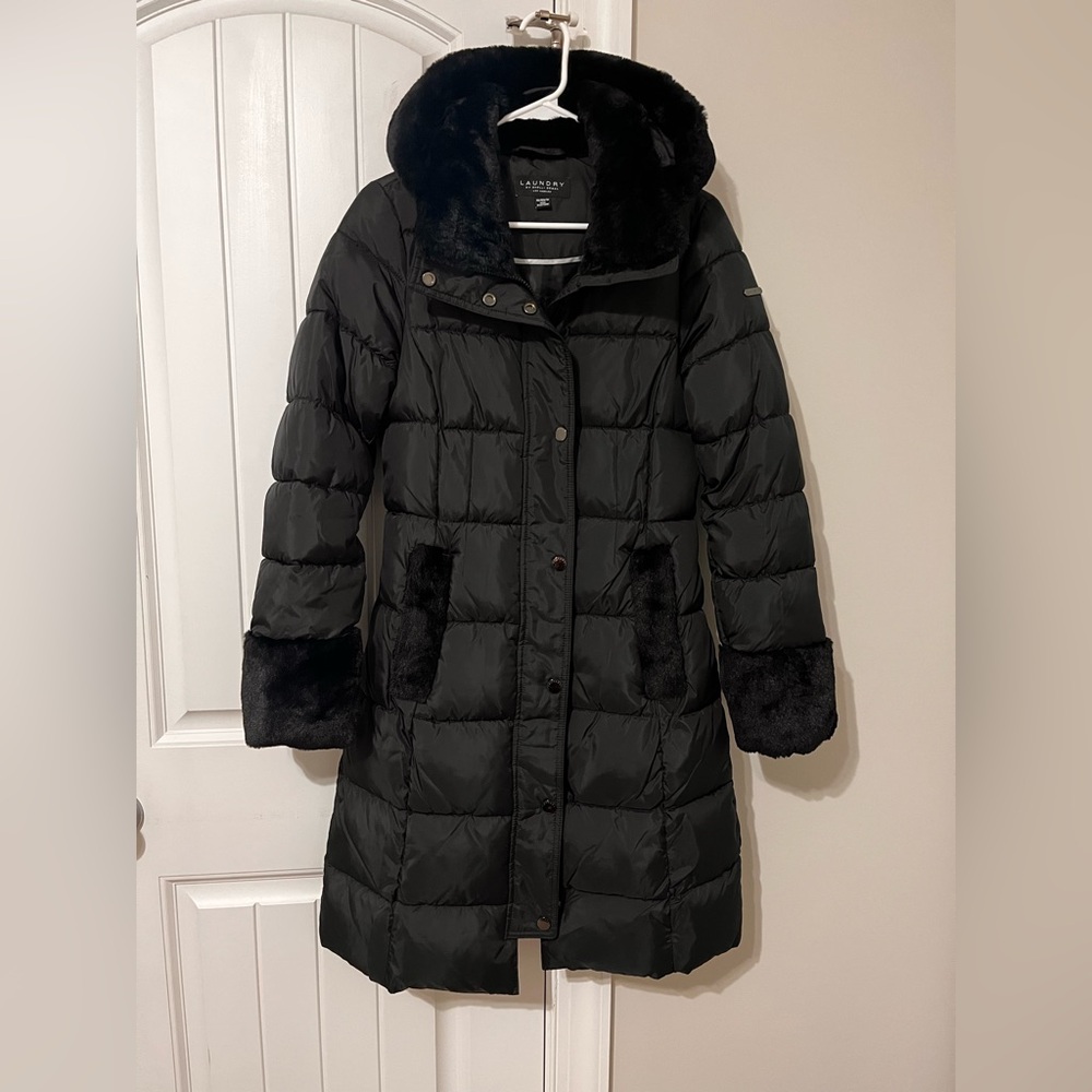 Laundry by Shelli Segal Hooded Black Puffer Jacket | Size Extra Small | Like New